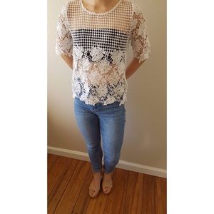 JOA Lace Top